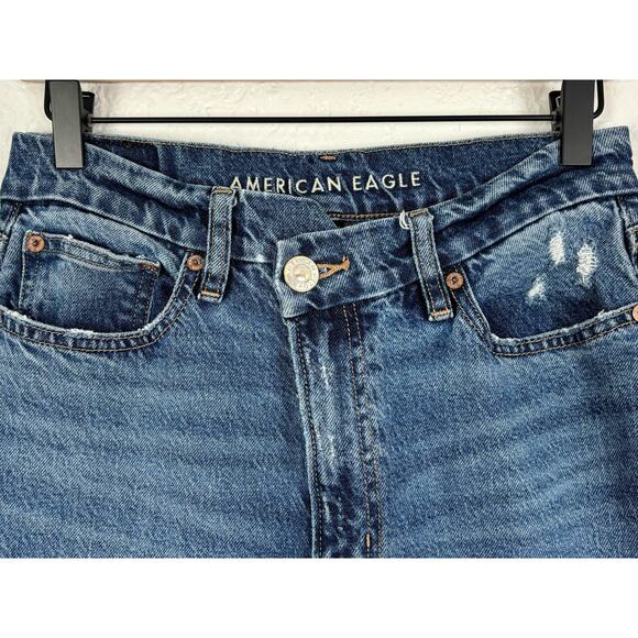 American Eagle Cross Waist Curvy 90's Straight Jean Stretch Size 6 Short - Picture 2 of 6